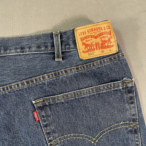 Levi’s 550 Relaxed Fit Tapered Leg Blue Jeans Big & Tall Mens 44x28 Denim Cotton - Picture 9 of 9